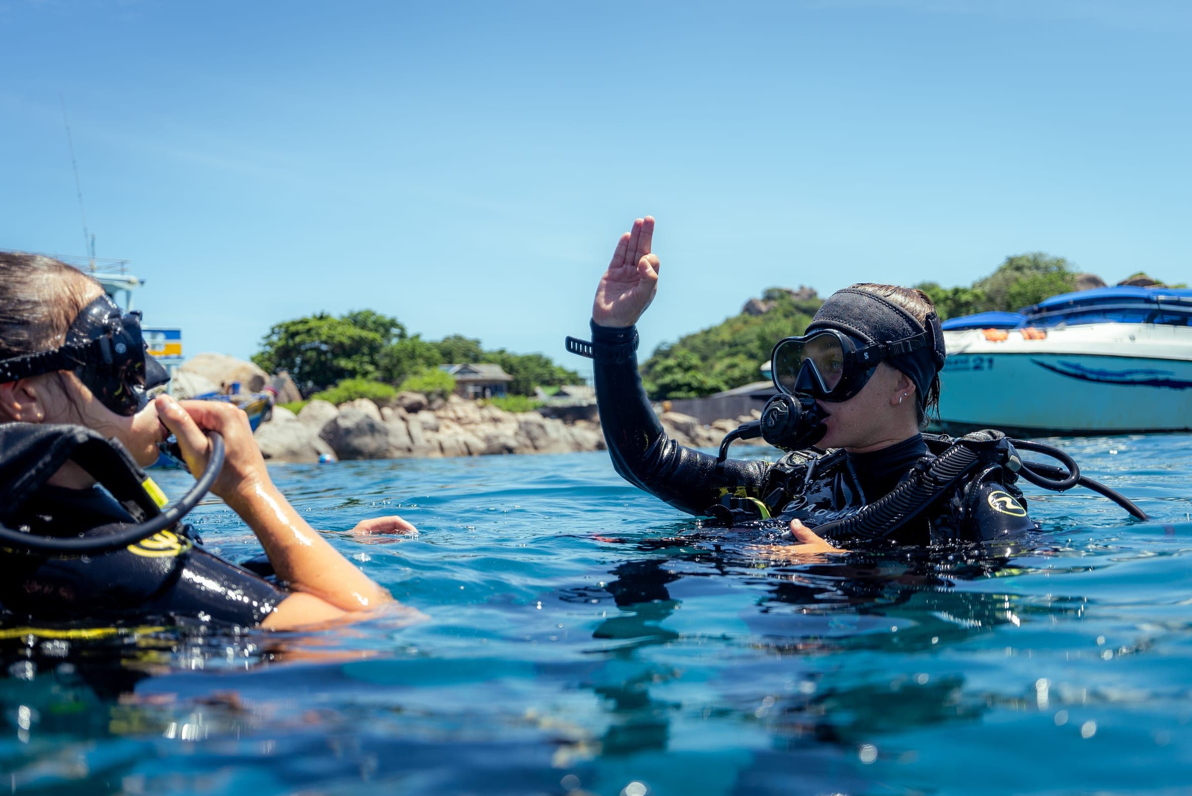 Underwater scene at Onyx Divers Koh Tao